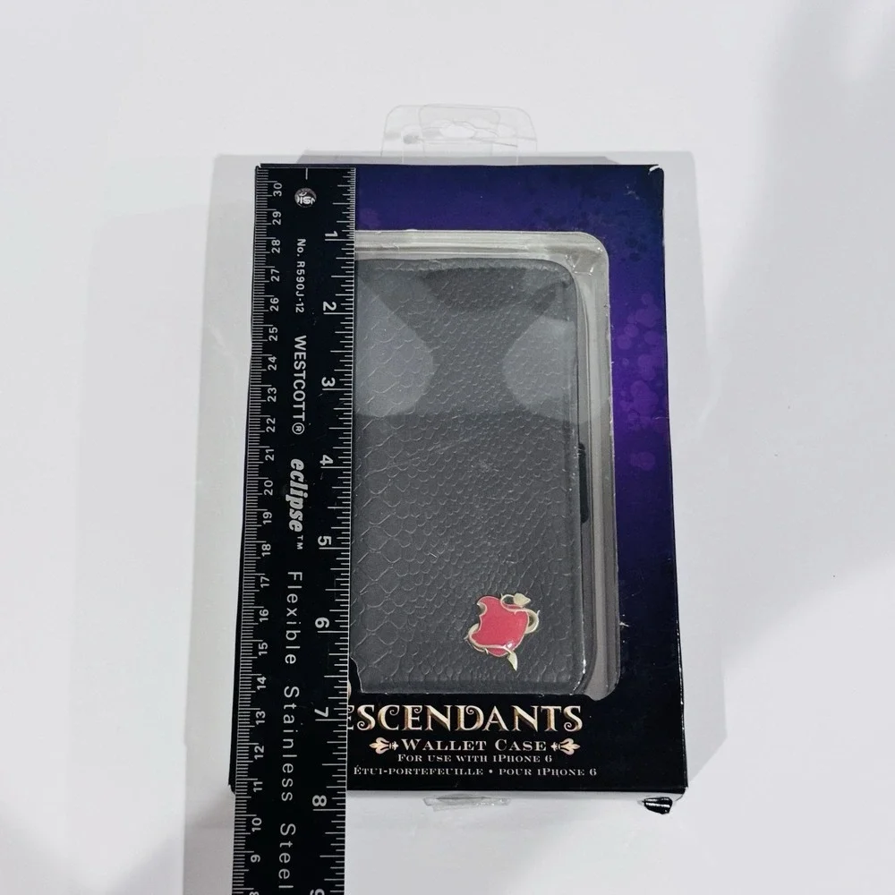 New Disney Descendants iPhone 6 Wallet Phone‎ Case Black Faux Leather Red Apple